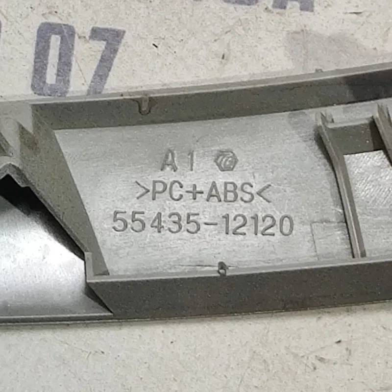 Накладка салону Toyota Corolla (06-13) 1.6 Пр OEM 5543512120