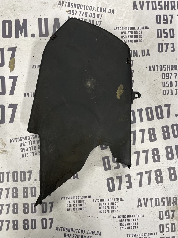 Кришка ременя ГРМ Skoda Octavia (96-10) 1.6 OEM 048109173A