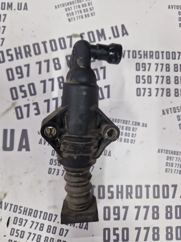Циліндр щеплення Skoda Octavia (96-10) 1.6 OEM 1J0721261F