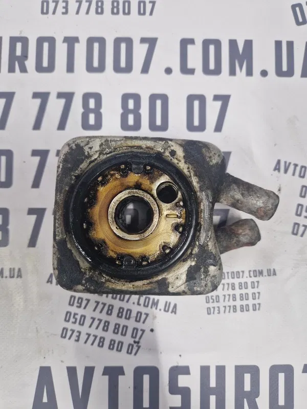 Теплообмінник Skoda Octavia Tour (96-10) 1.6 OEM 078117021A