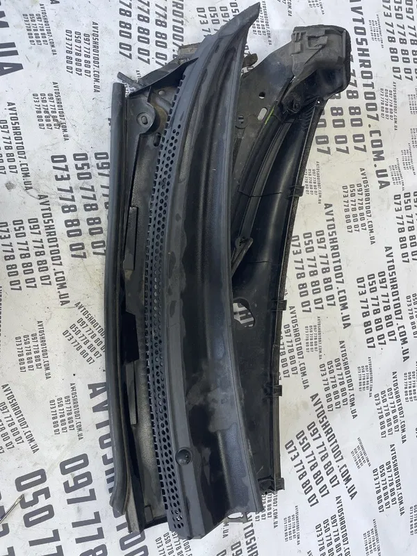 Жабо Citroen C1 (05-14) 1.0 бенз OEM 107279