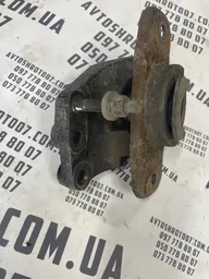 Кронштейн подушки двигуна Citroen C1 (05-14) 1.0 Бенз Права фото 3
