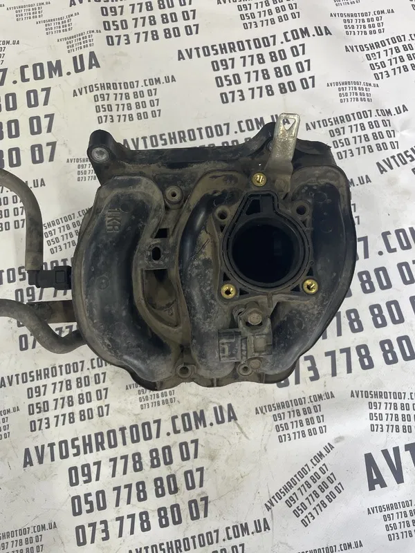 Впускний колектор Citroen C1 (05-14) 1.0 бенз OEM 0361Q7