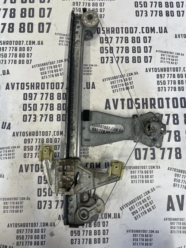Склопідіймач Citroen C1 05-14 1.0 прав. OEM 118670RHARM69810