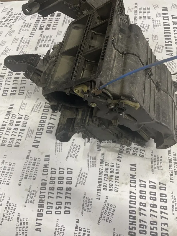 Корпус пічки Citroen C1 (05-14) 1.0 бензин OEM 870100H020G