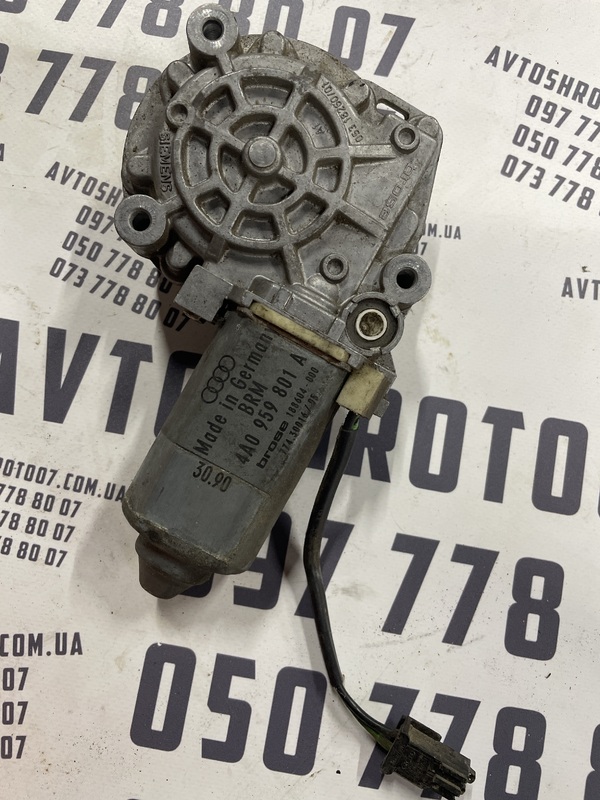 Мотор склопід. Audi A6 C4 94-97 2.0 зад. лів. OEM 4a0959801a
