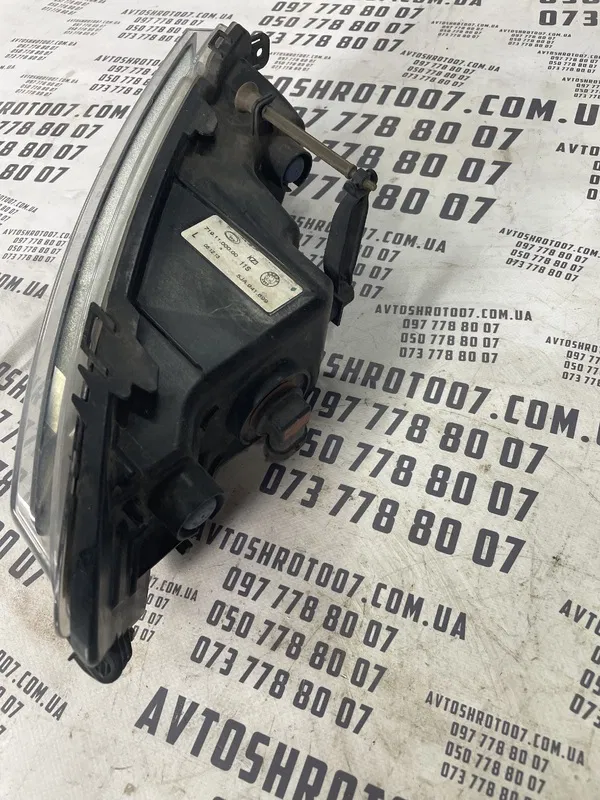 Фара ПТФ Skoda Rapid (12-19) 1.6 передня ліва OEM 5JA941699