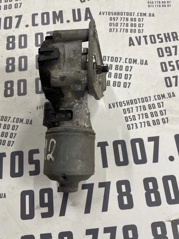 Мотор склоочисника передній Mazda 3 BK 03-09 1.6 4m5117508aa