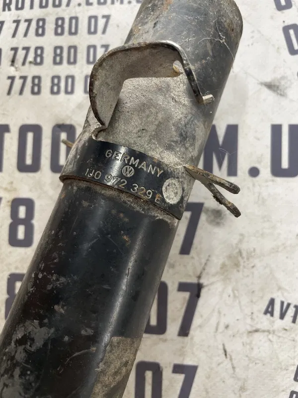 Амортизатор VW Golf 4 (97-06) 1.9D пер.прав. OEM 1J0972329E