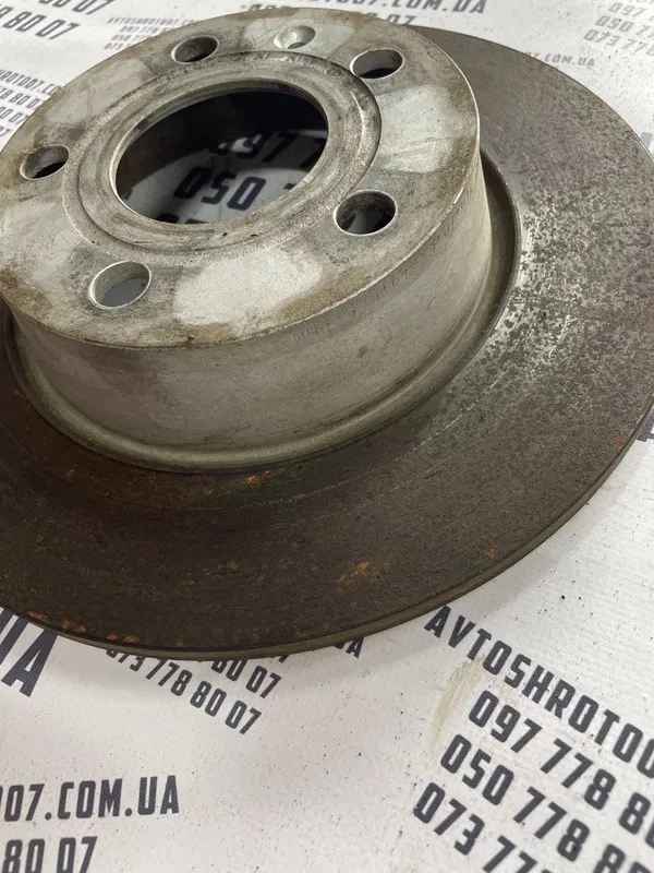 Гальмівний диск Volkswagen Passat B8 USA задній OEM 188007