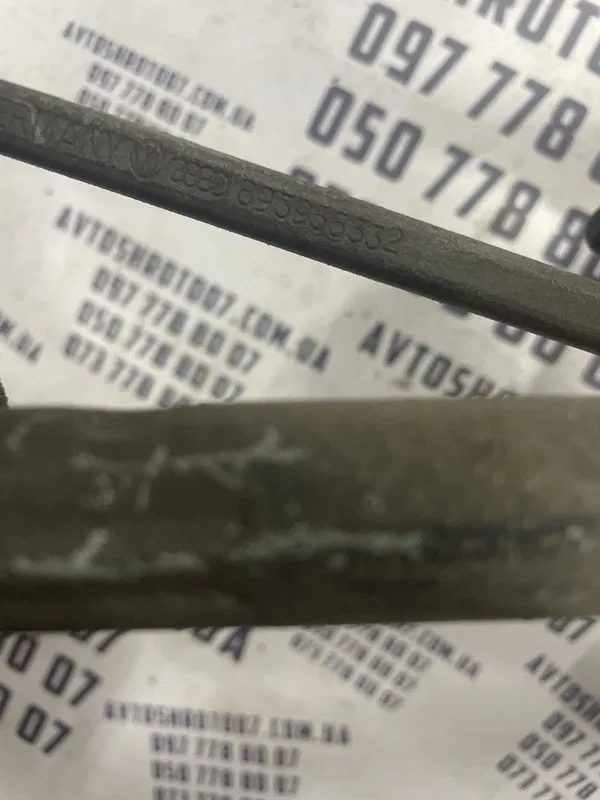 Трапеція склоочисників Audi 80 B3 (86-91) передня 893955332