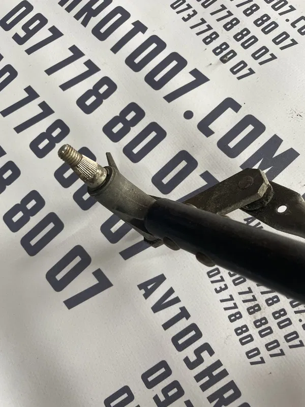Трапеція склоочисників передня Audi 80 (86-91) OEM 893955332