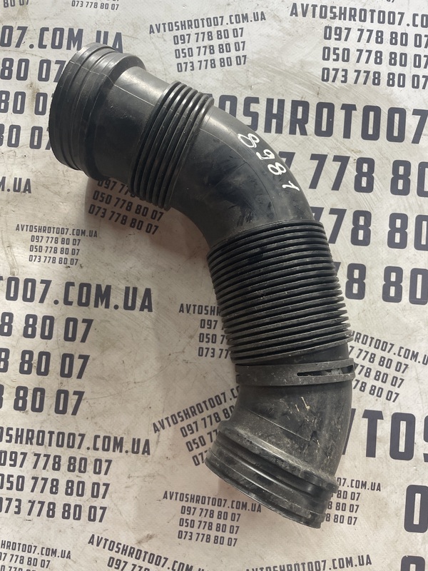 Патрубок повітряний VW Passat B8 USA (11-19) 1.8 5c0129684