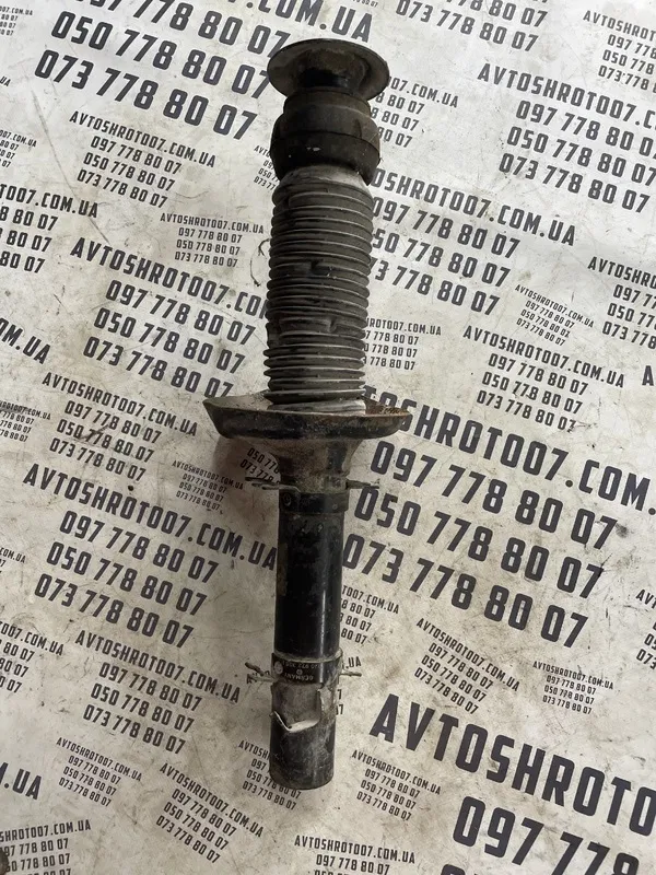 Амортизатор VW Golf 4 (97-06) 1.9D пер.прав. OEM 1J0972329E