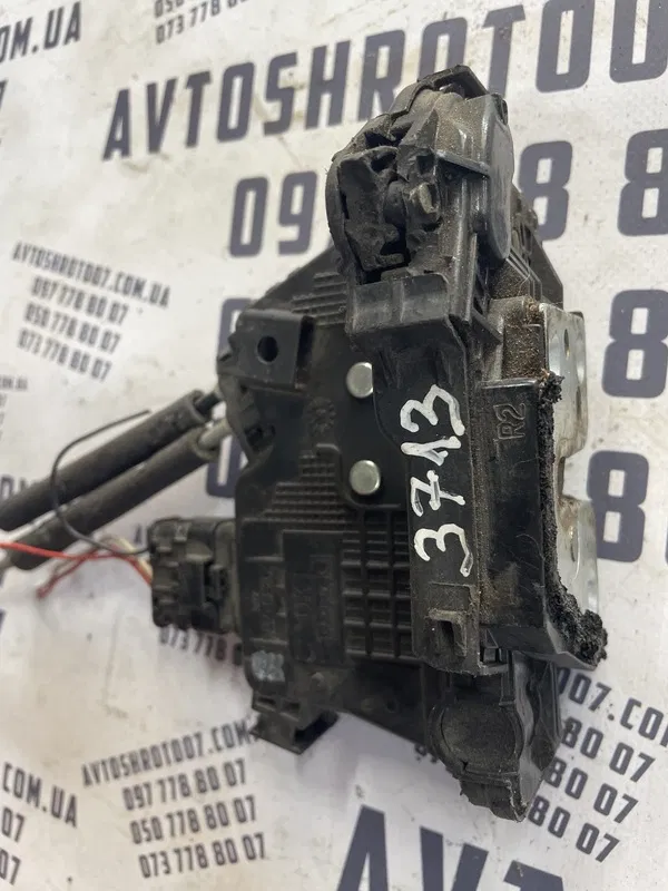 Замок дверей Kia Sorento 2 (09-14) задня права OEM A045777