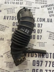 Патрубок повітряний Kia Sorento 2 09-15 2.2D OEM 281382p300