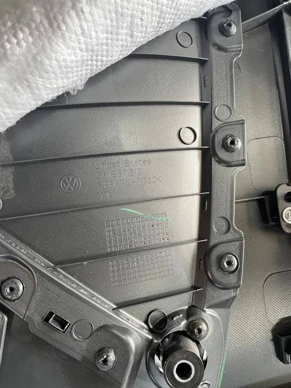 Карта VW Passat B8 (14-19) 1.8 задня права OEM 867008LCJ-S1T