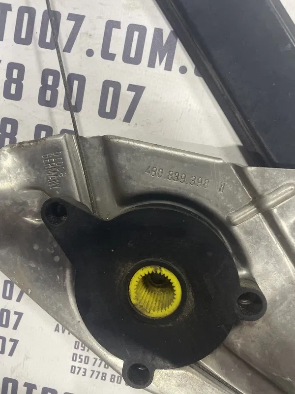 Склопідіймач Audi A6 C5 (97-05) задній правий OEM 480839398