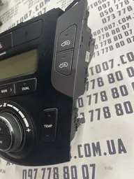 Блок клімат-контролю Hyundai Santa Fe (12-18) OEM 972504Z200 фото 2