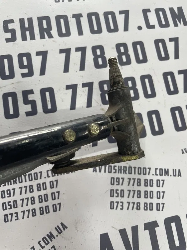 Трапеція склоочисників передня Audi 80 B3 (86-91) 390241097
