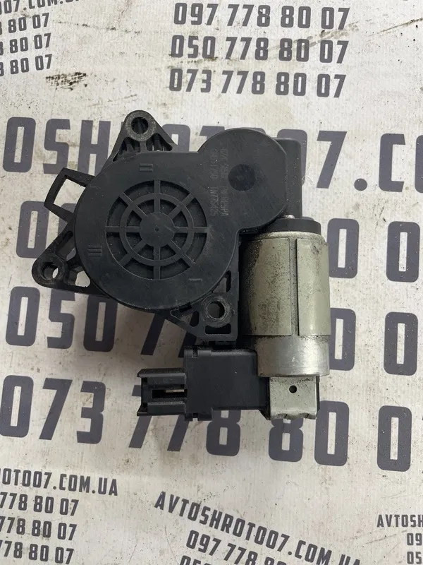 Мотор склопідіймача Mazda 3 BK 03-09 зад. правий OEM PWRP5PA