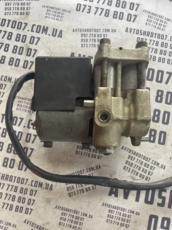 Блок АБС Audi A6 C4 (94-97) 2.4 бензин OEM 265201049