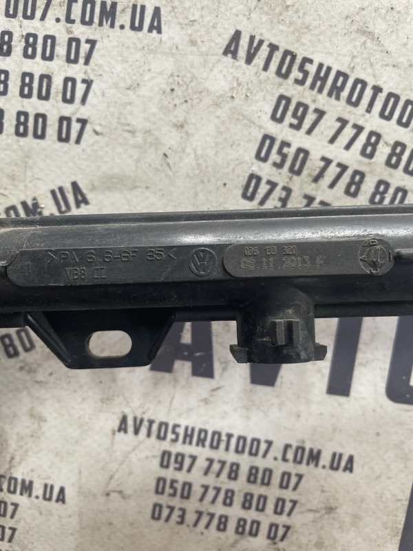 Паливна рейка Skoda Fabia 2 (07-14) 1.4 MPI OEM 36133320