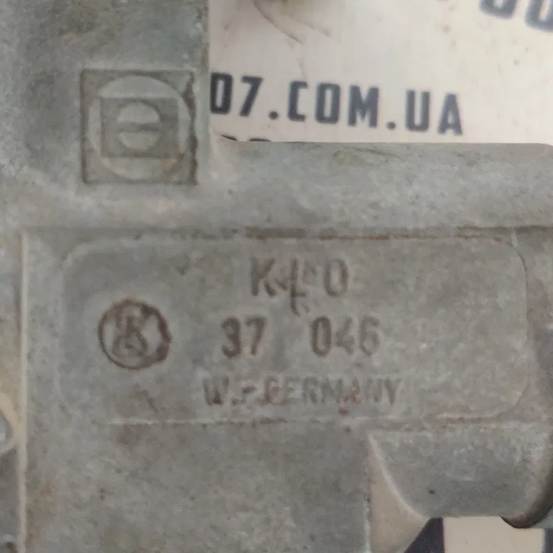 Замок запалювання Volkswagen Passat B5 (96-05) OEM 357905851