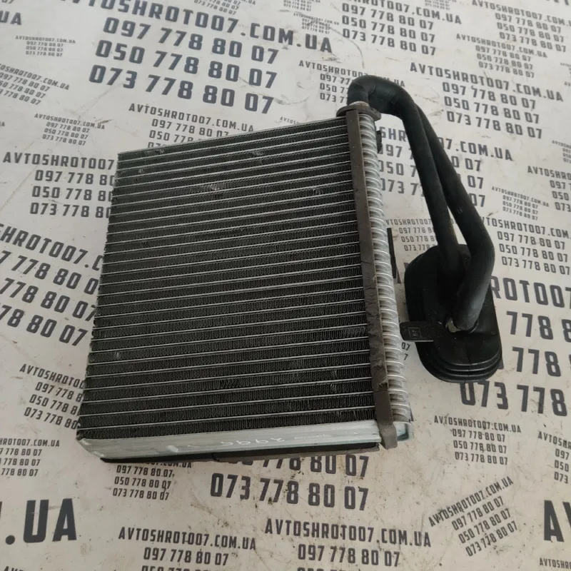 Радіатор пічки Opel Vectra B (95-02) OEM 665068d