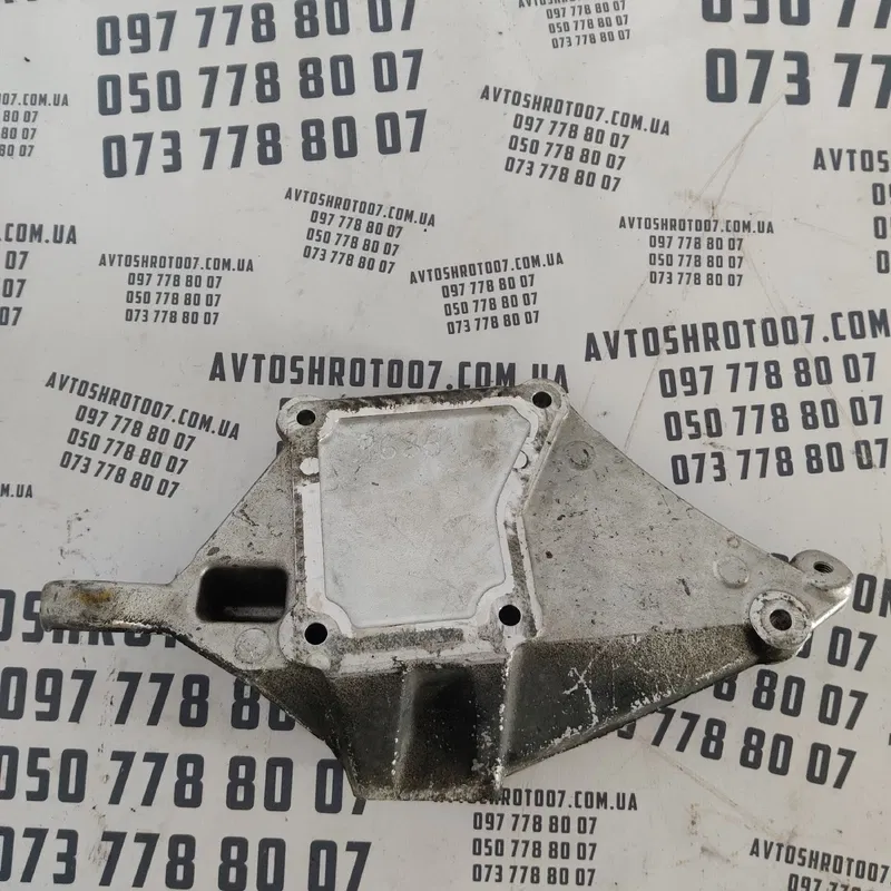 Кронштейн КПП Mercedes G-Class W461 2017 OEM A2782234004Q04