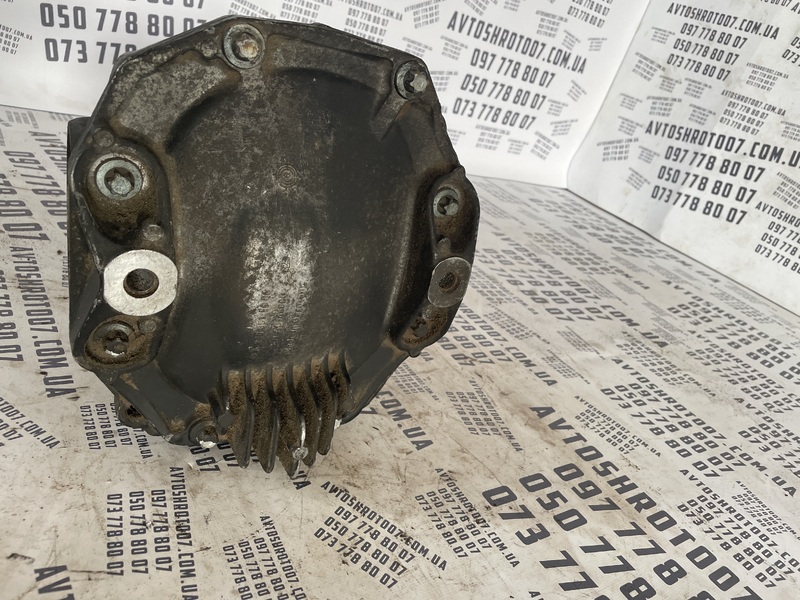 Редуктор Mercedes E W211 (02-09) 2.2D задній OEM 2303510005 фото 2