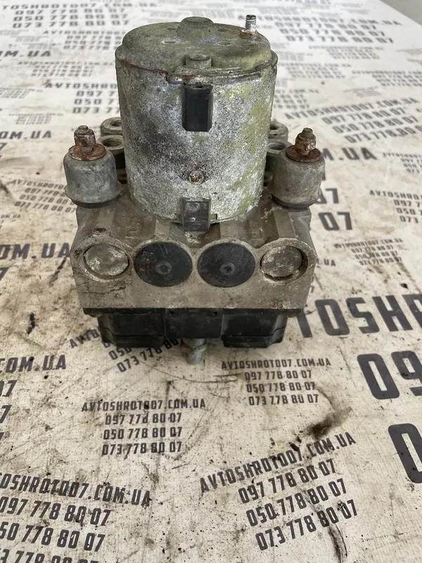 Блок ABS Audi A4 B5 (94-01) 1.8 бензин OEM 8D0614111