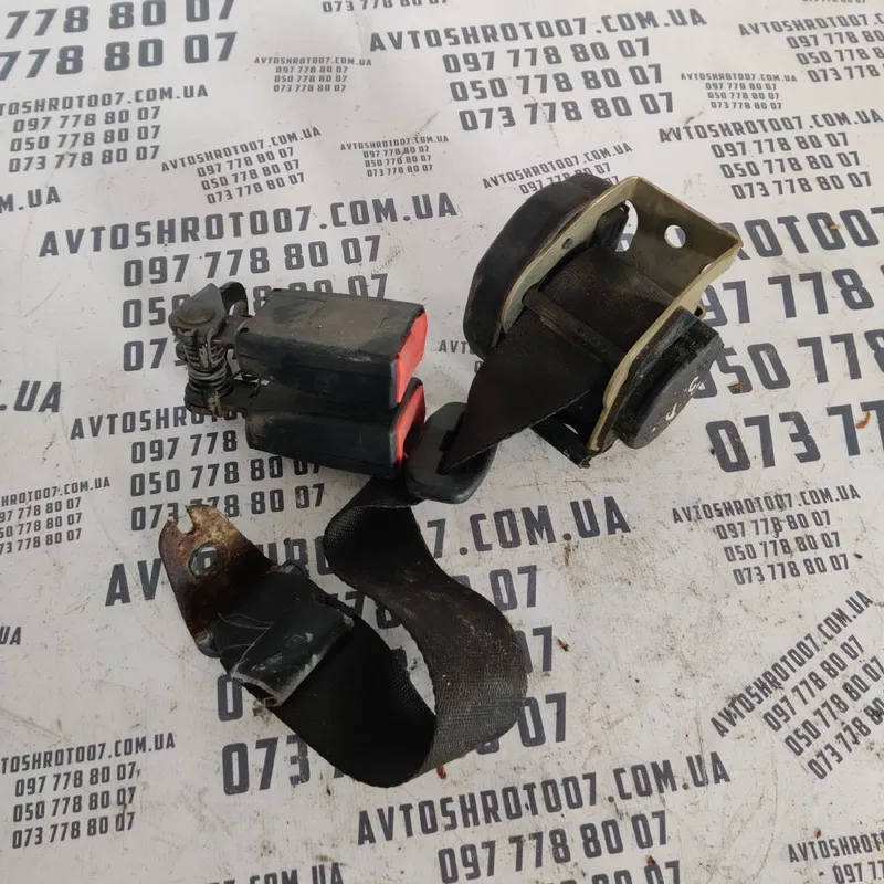 Ремінь безпеки Ford Focus MK1 98-04 задній правий 00063774b