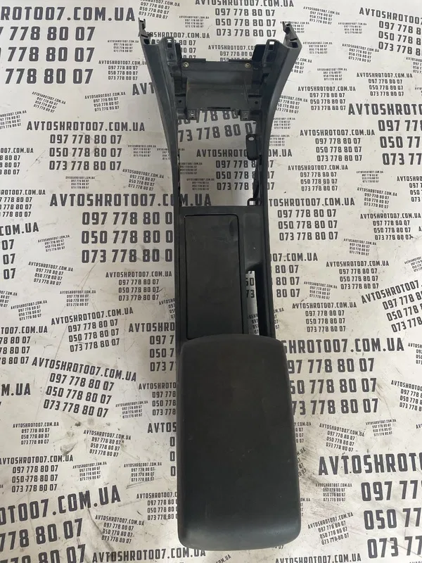 Консоль центральна Mazda 3 BK (03-09) OEM BP4K64428