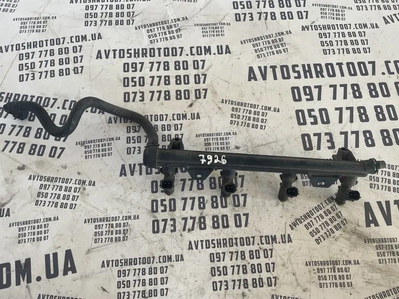 Паливна рейка Volkswagen Golf 4 (97-05) OEM 036133319