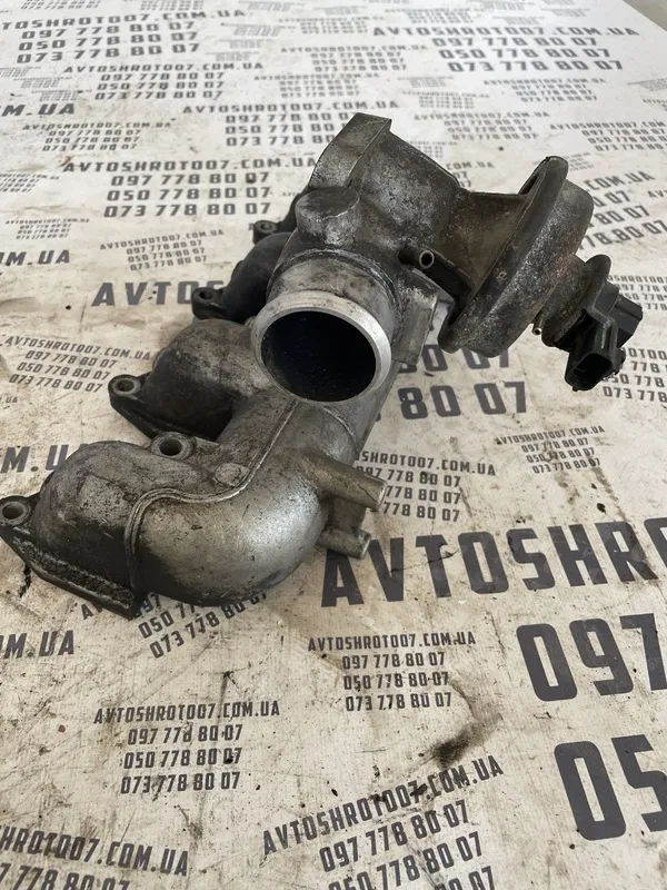 Впускний колектор Ford Focus MK1 (98-04) 1.8D OEM XS409424AF