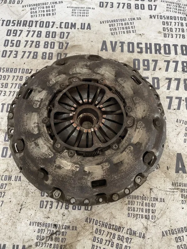 Корзина зчеплення Skoda Octavia A5 (04-13) 2.0 Дизель