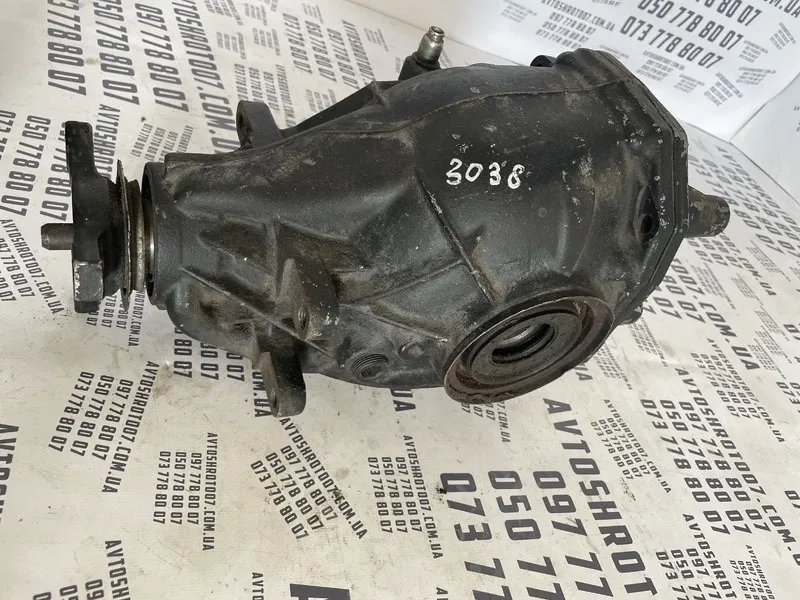 Редуктор Mercedes S W221 (05-13) 5.0 задній OEM 2213510308