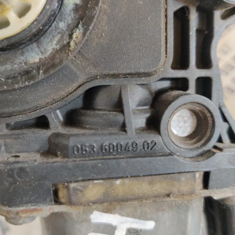 Мотор склопідіймача Mercedes W220 (98-05) OEM 536004902