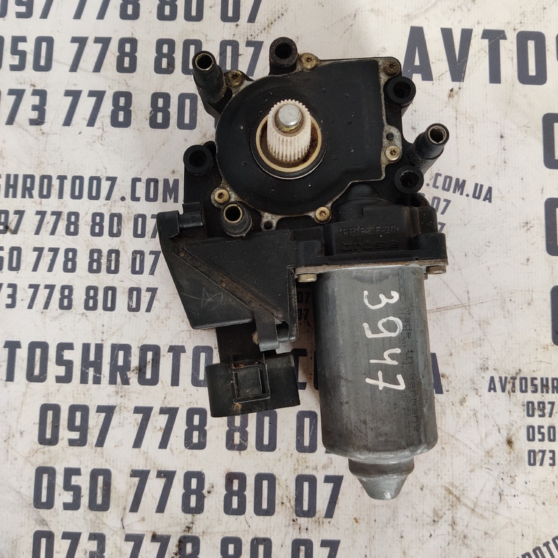 Мотор склопідіймача Audi A6 C5 (97-05) ПЛ OEM 536001402