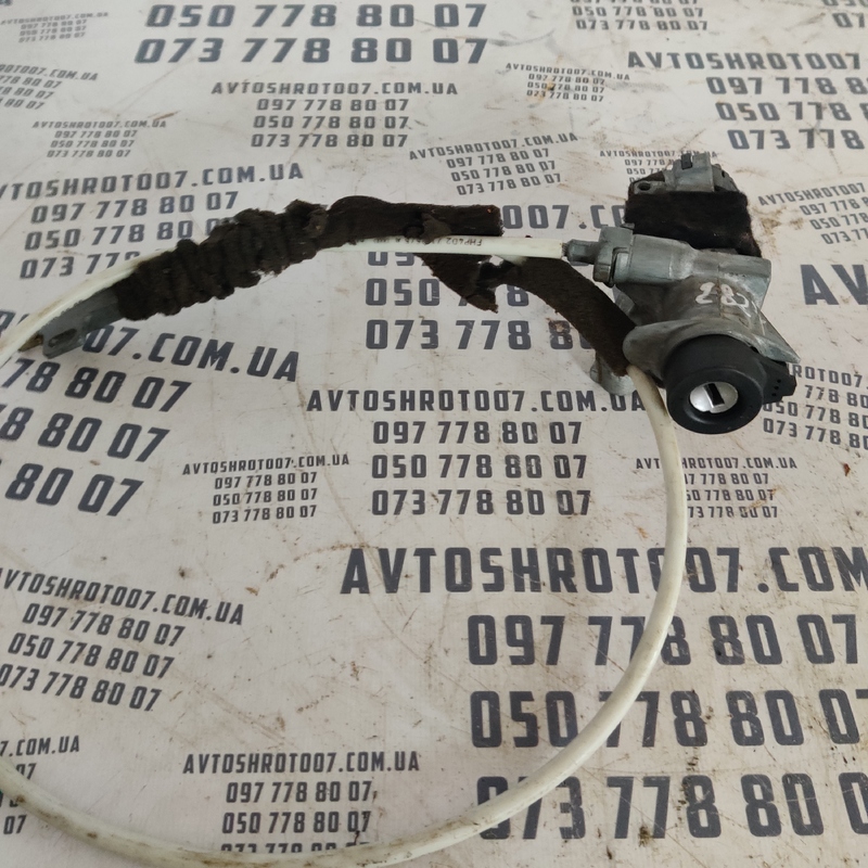 Замок запалювання Audi A8 D2 (1994-2002) OEM 4d0905851d