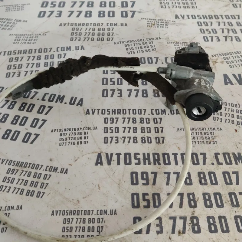 Замок запалювання Audi A8 D2 (1994-2002) OEM 4d0905851d