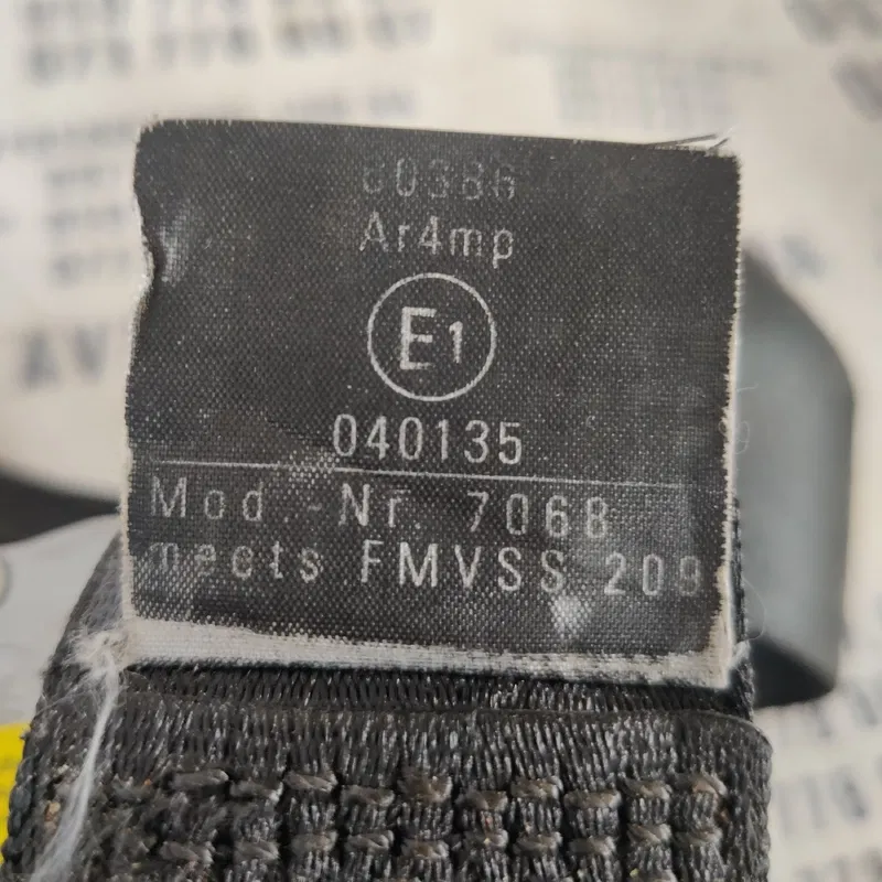 Ремінь безпеки Audi A6 C5 (97-05) задній лівий OEM 4b5857805