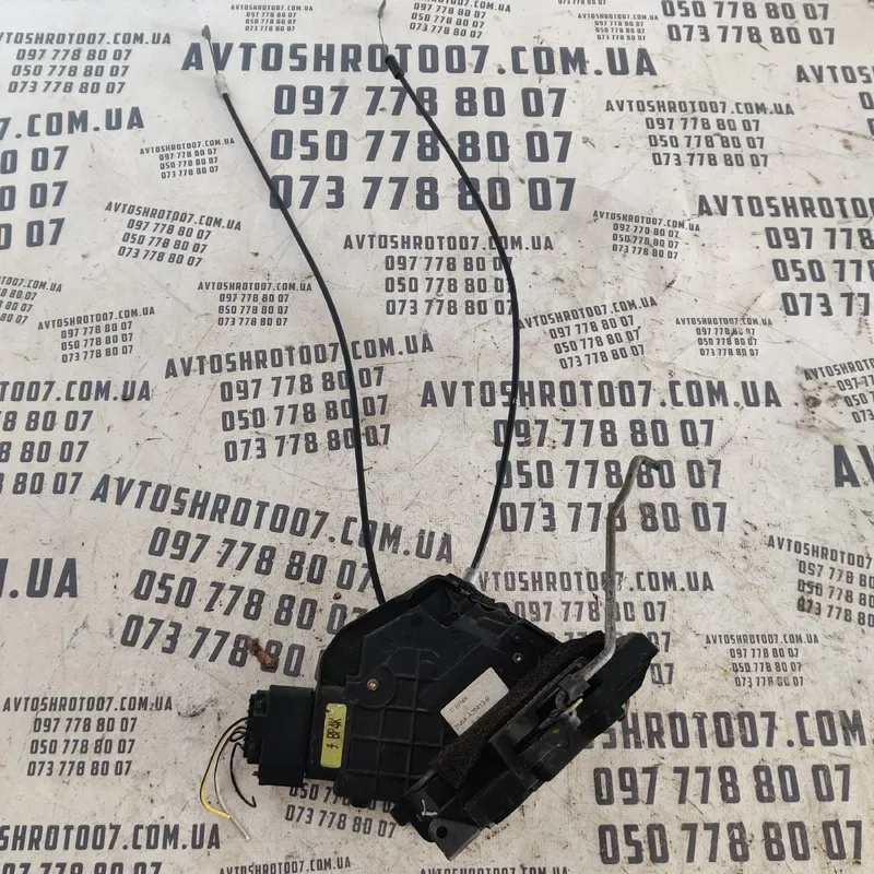 Замок дверей Mazda 3 BK (03-09) задній лівий OEM 3n6aa26413b