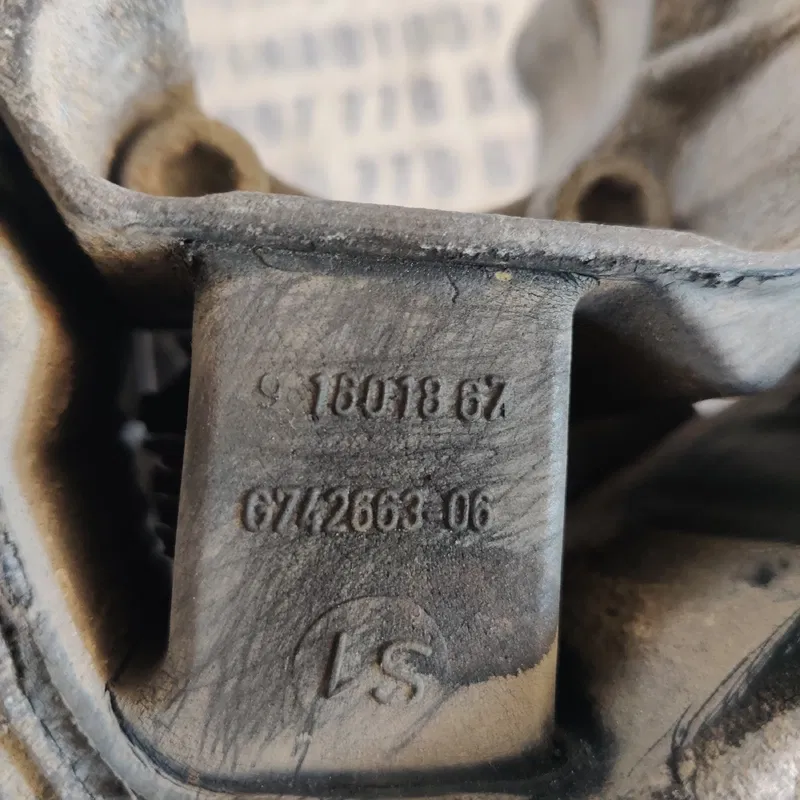 Подушка двигуна Opel Vectra B (95-02) 90495514