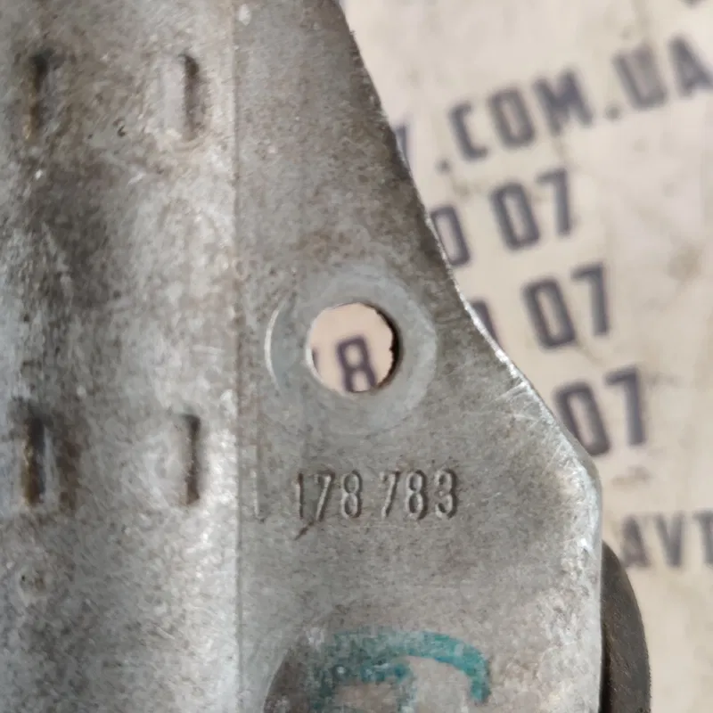 Трапеція склоочисників Skoda Fabia 2 (07-14) OEM 178783