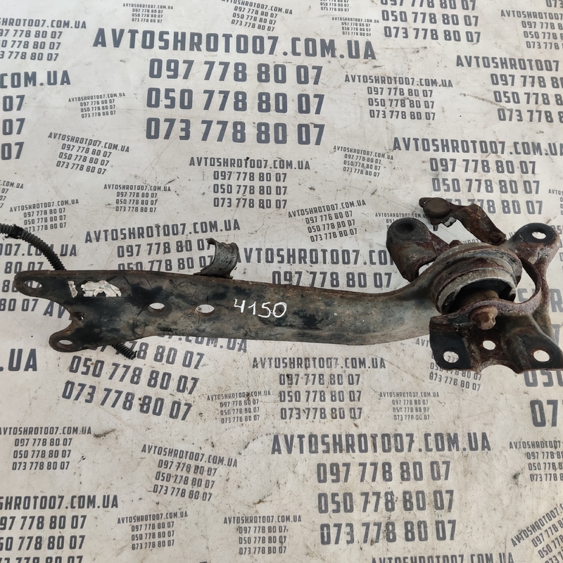 Ричаг підвіски Opel Vectra C (02-08) задній OEM 24452034
