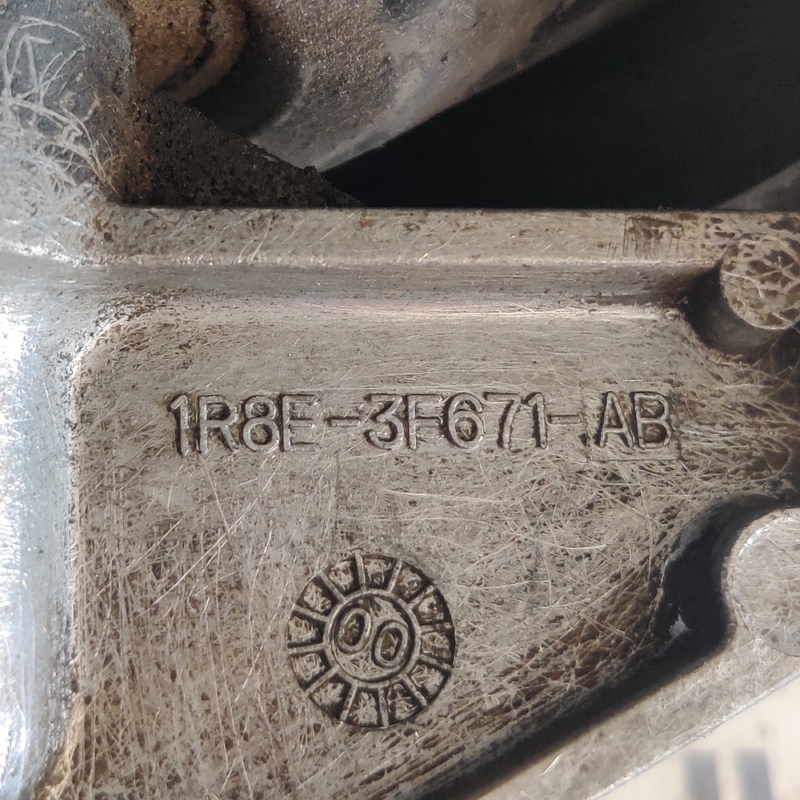 Ролик натяжний Jaguar S-Type (99-08) OEM 1R8E3F671AB
