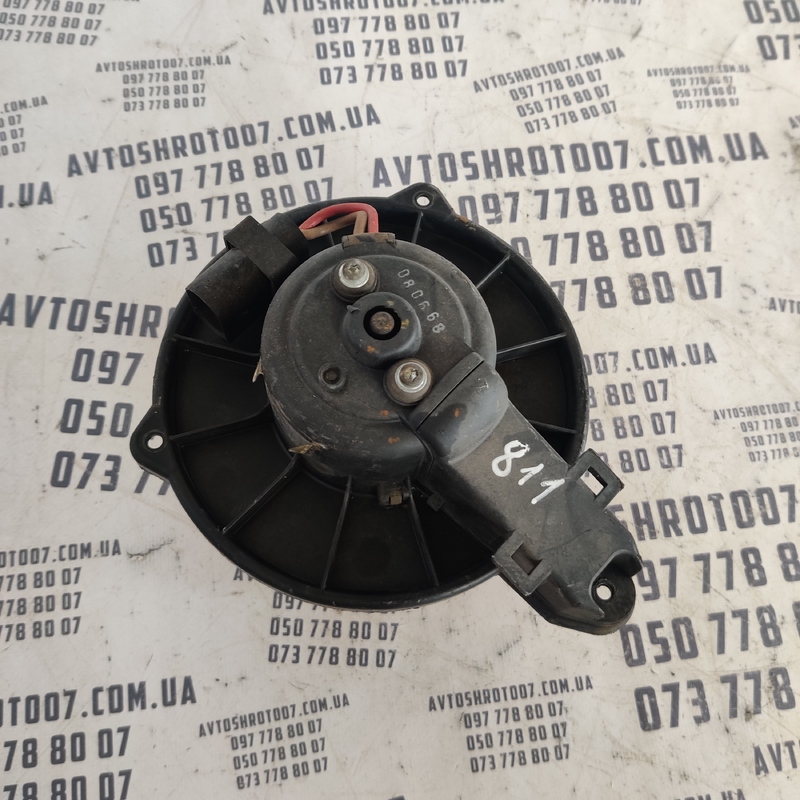 Мотор пічки Audi A6 C5 (97-05) OEM 0130111102