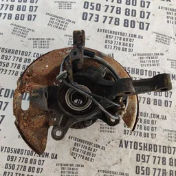Поворотний кулак Geely MK (06-15) 1.5 бенз лівий OEM 11003 фото 1